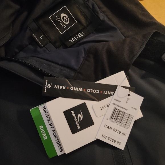 RIP CURL woman's snow suit LARGE *new with tags* - Picture 7 of 7